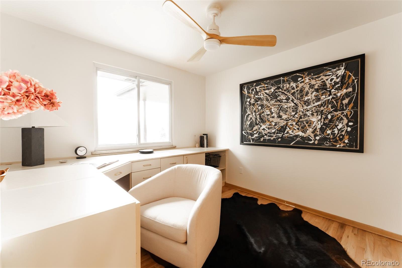 3606 W Linvale Place