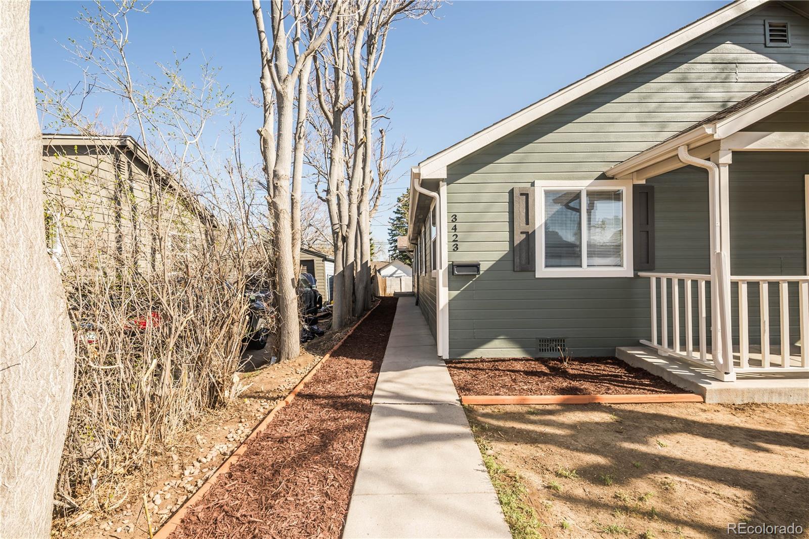 3423 W Walsh Place