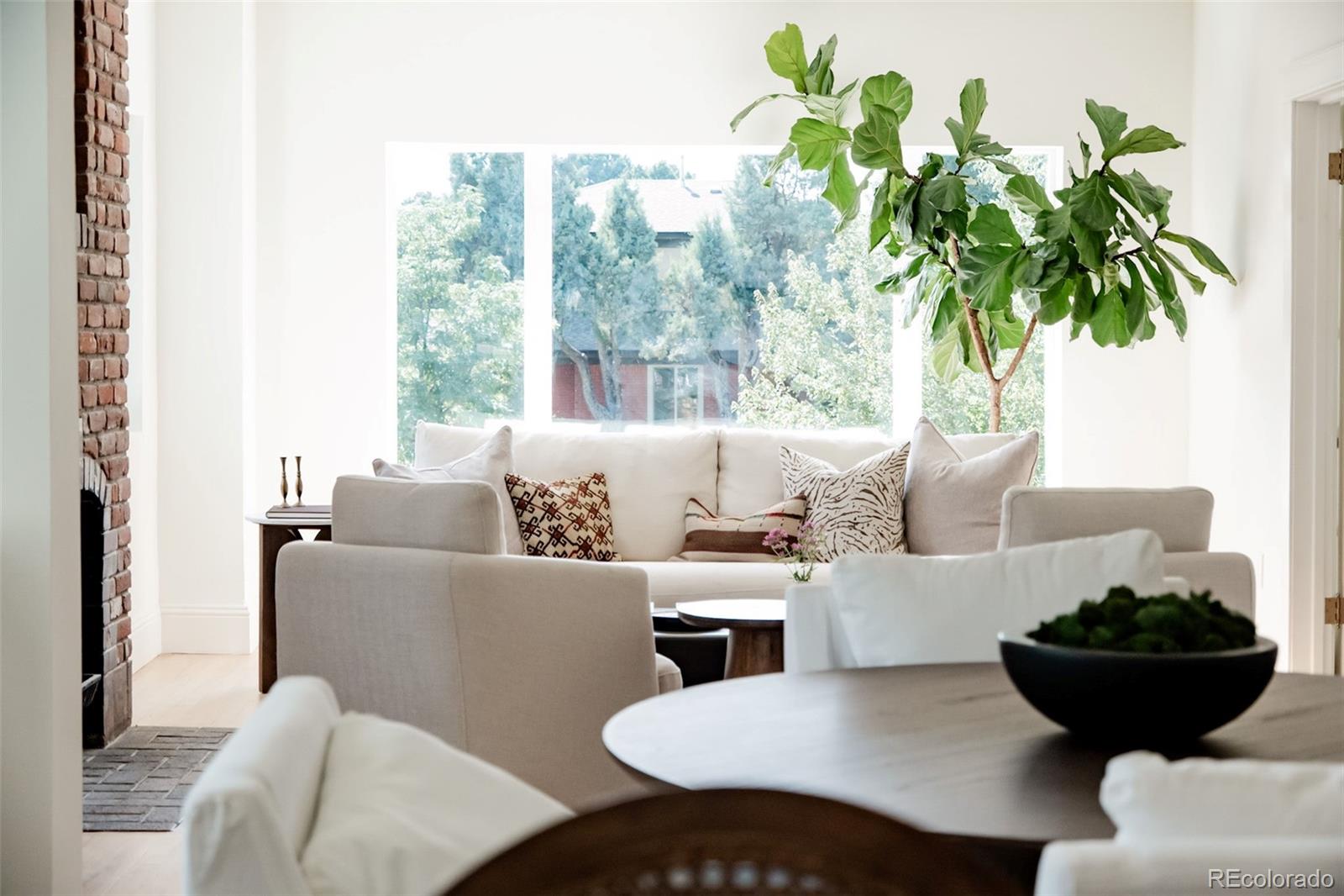 2658 N Steele Street