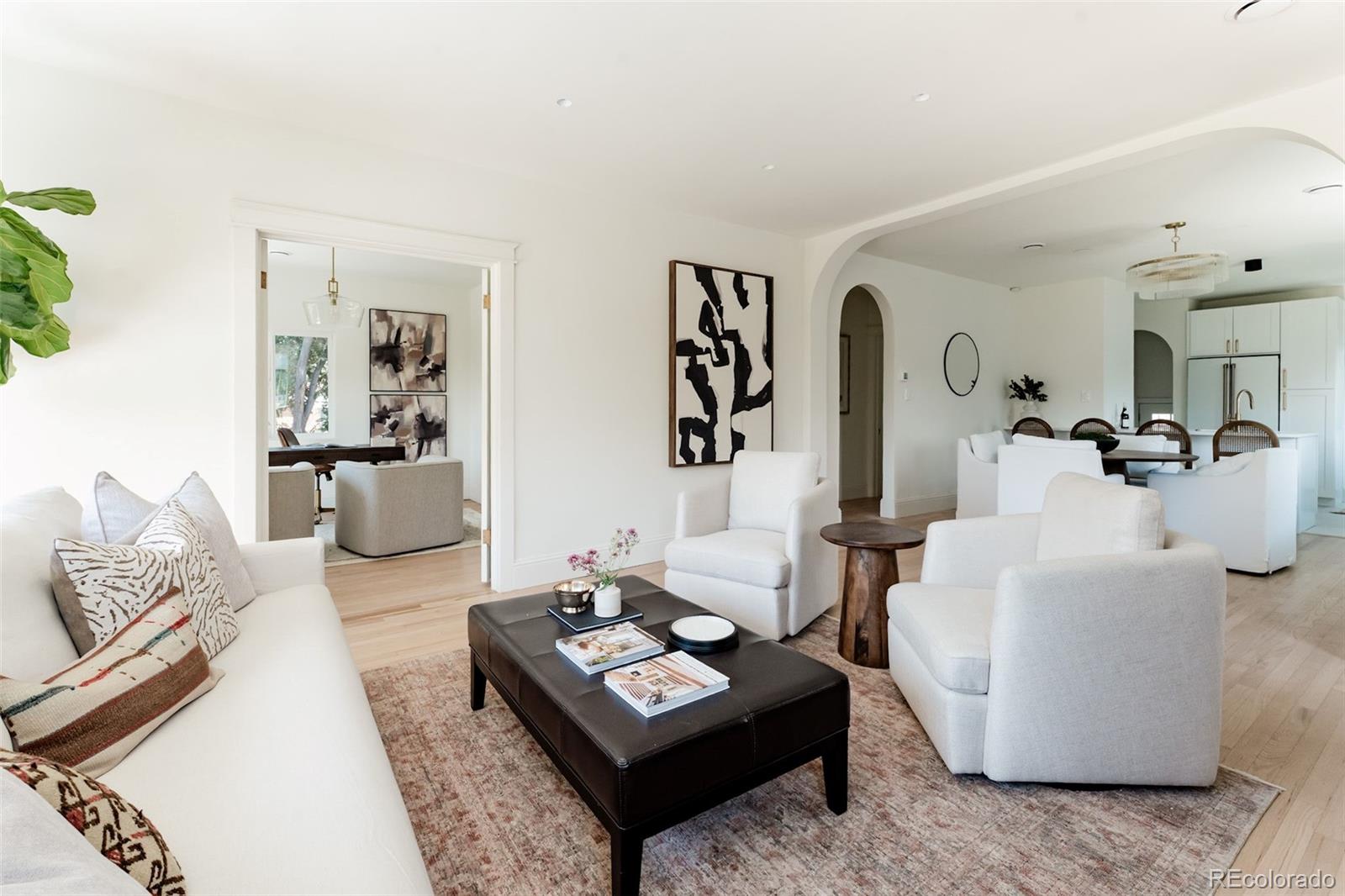 2658 N Steele Street