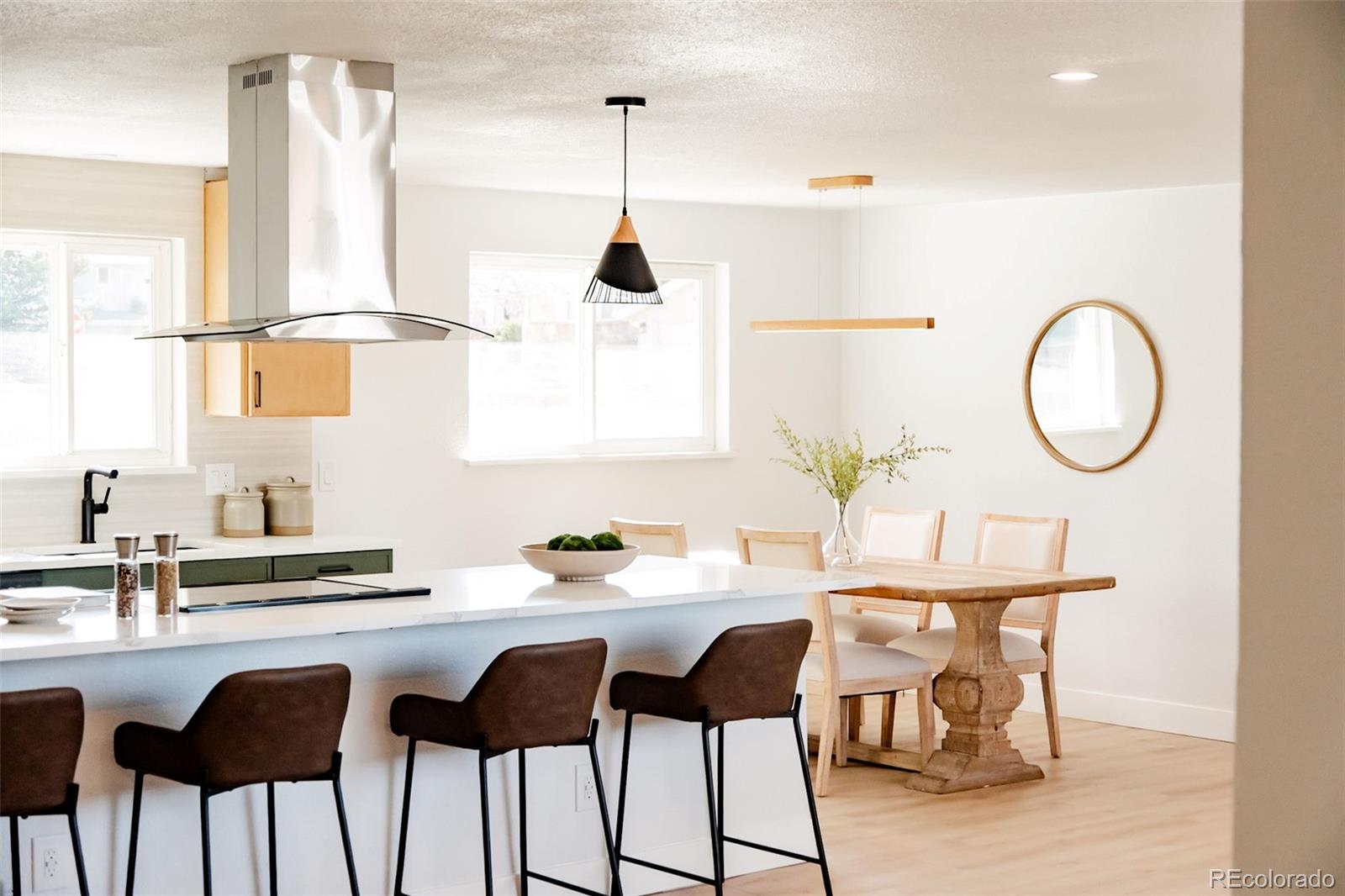 6272 S Garfield Drive