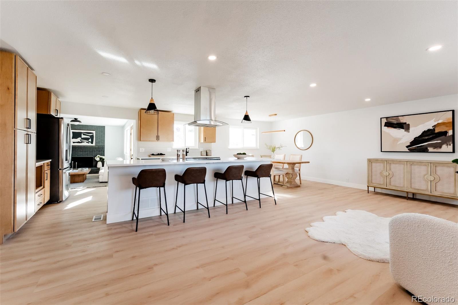 6272 S Garfield Drive