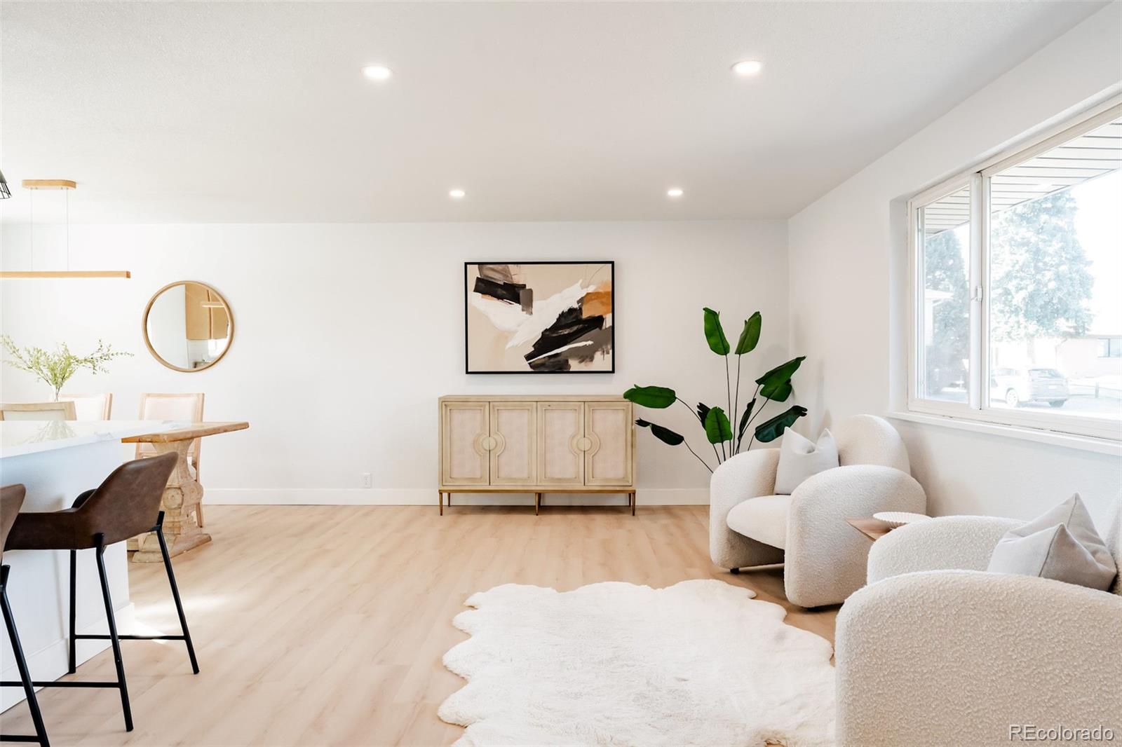 6272 S Garfield Drive