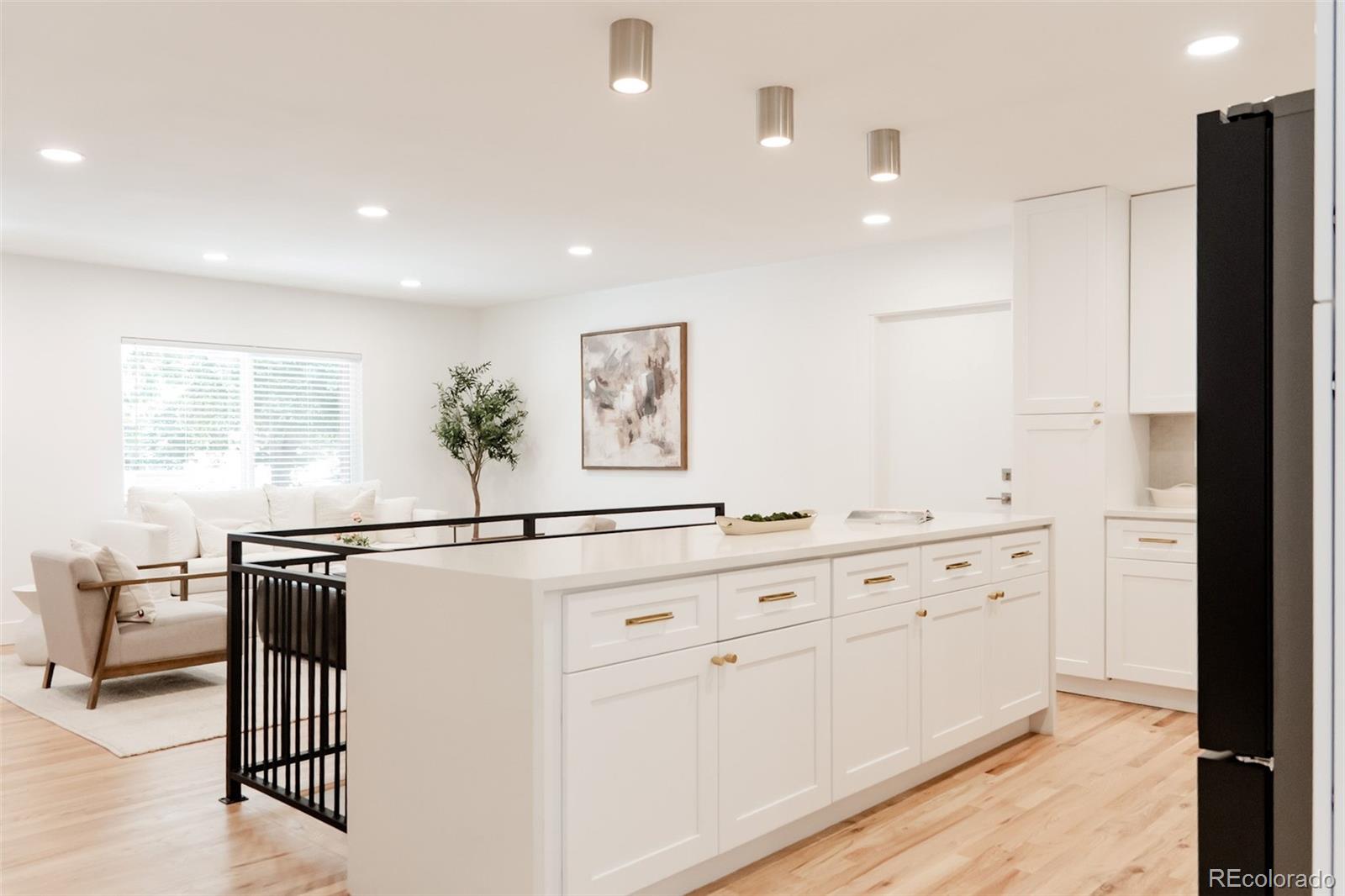 2257 S Lowell Boulevard