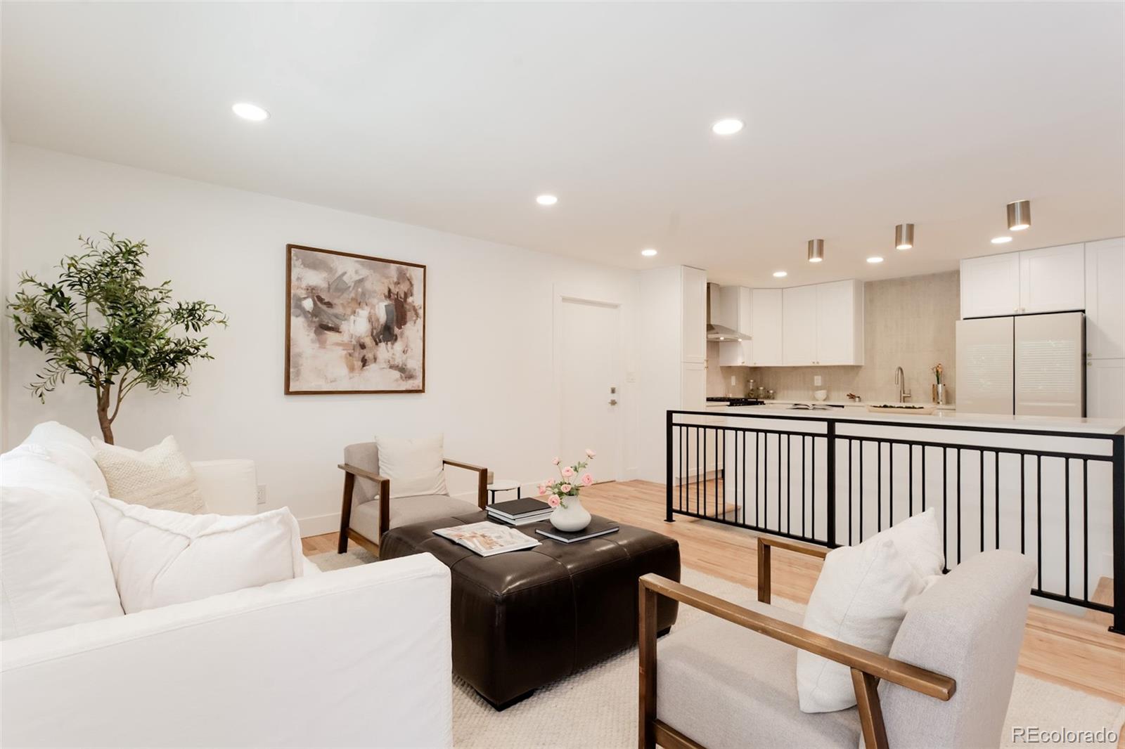 2257 S Lowell Boulevard