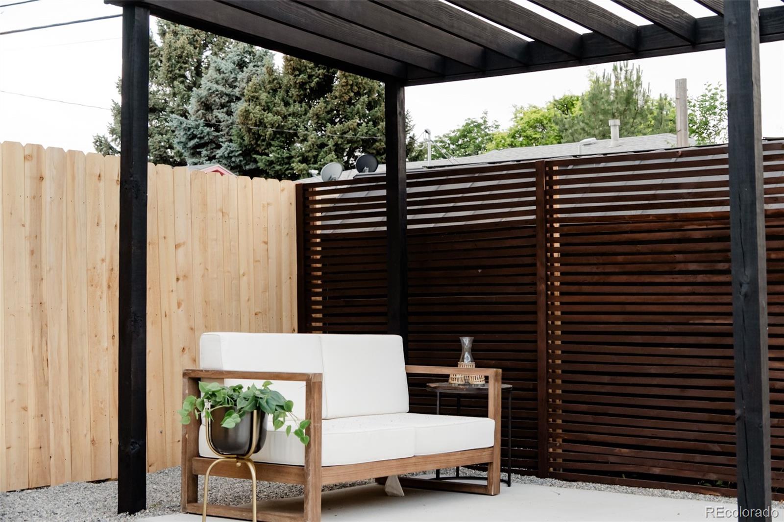 2257 S Lowell Boulevard