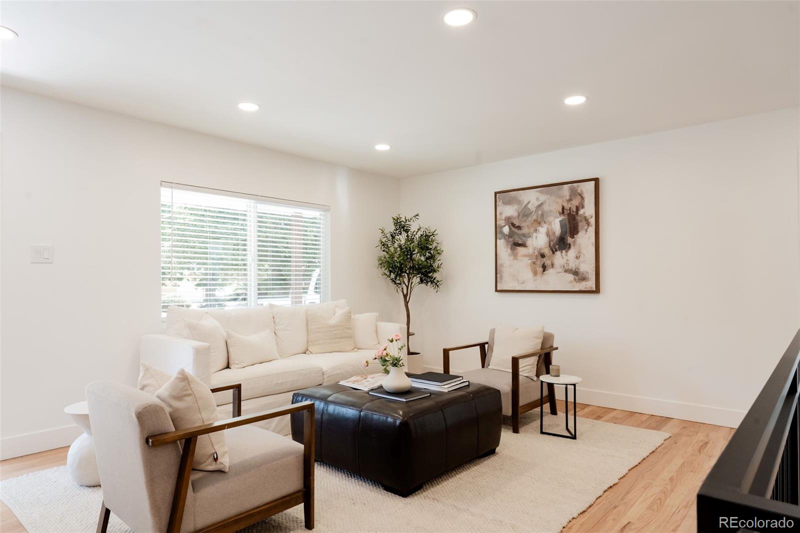 2257 S Lowell Boulevard