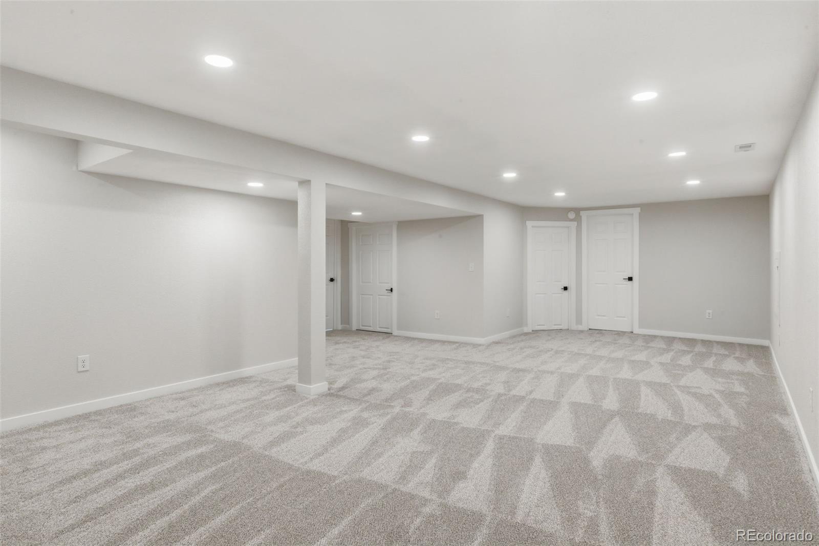 12835 E Nevada Avenue