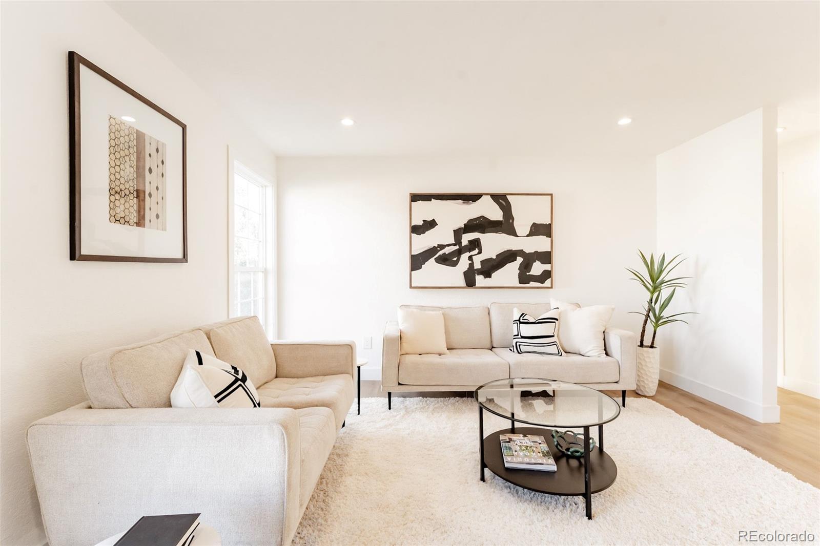 11171 Forest Avenue