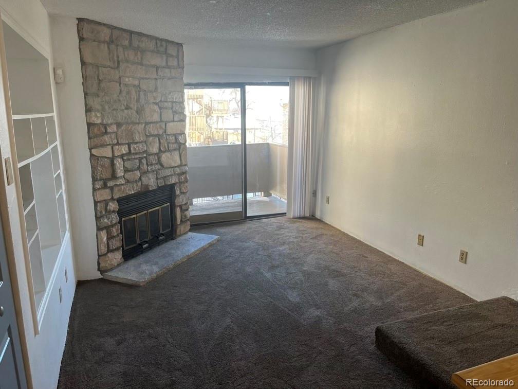 2929 W Floyd Avenue Unit: 211