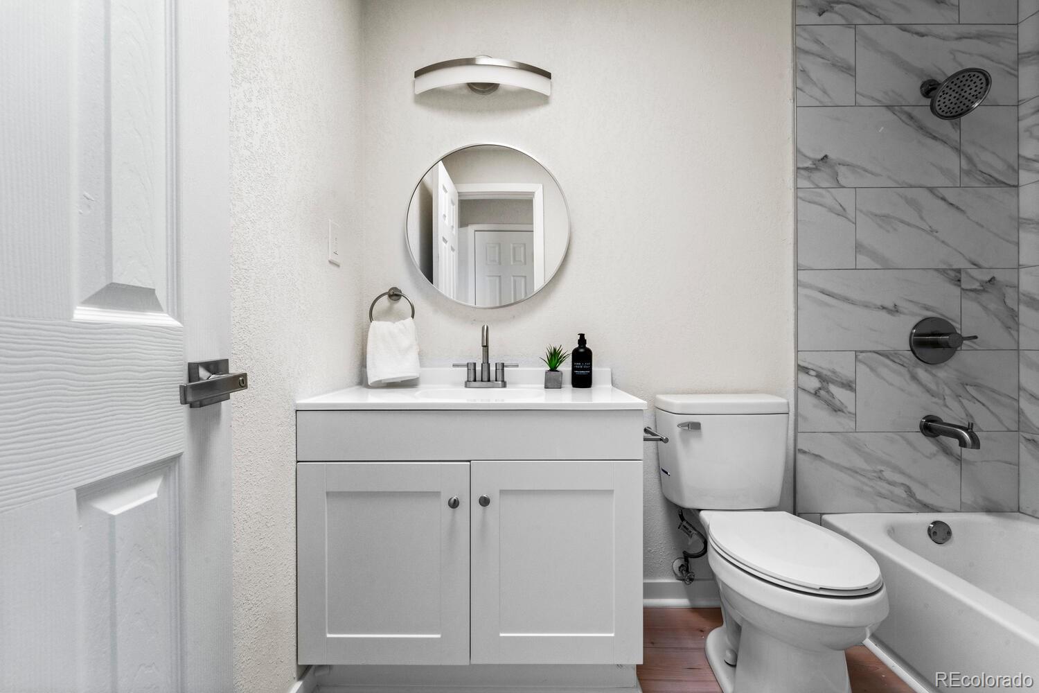 6680 W Jefferson Place