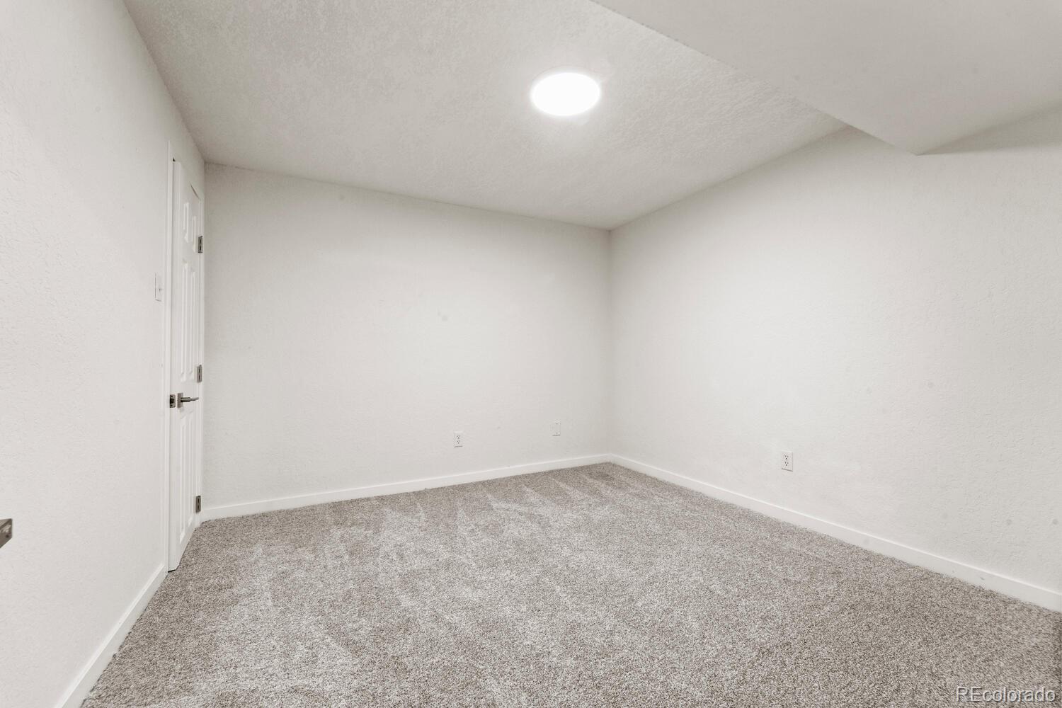 6680 W Jefferson Place