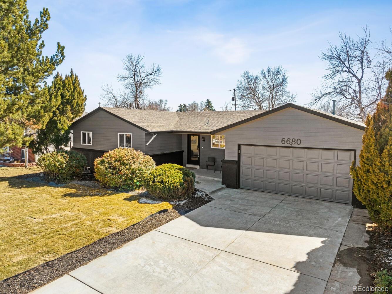 6680 W Jefferson Place