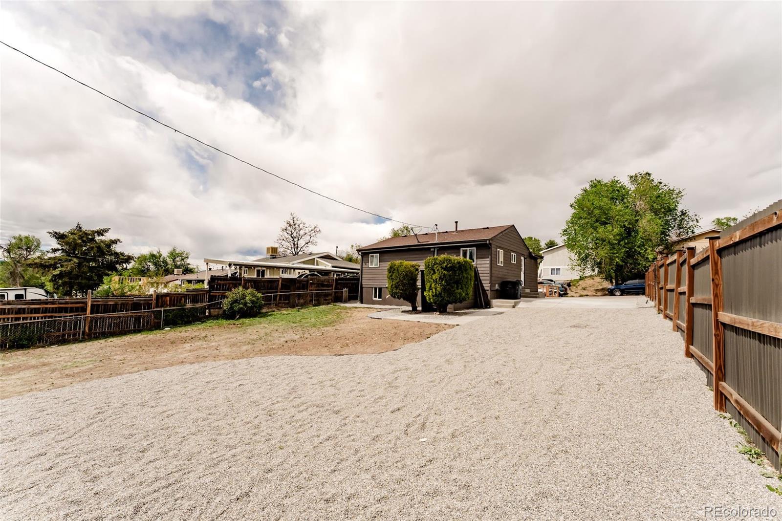4540 W Alaska Place