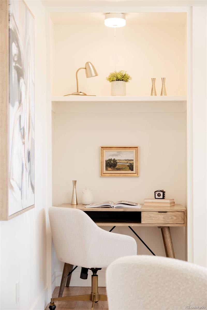 5882 W Chestnut Avenue