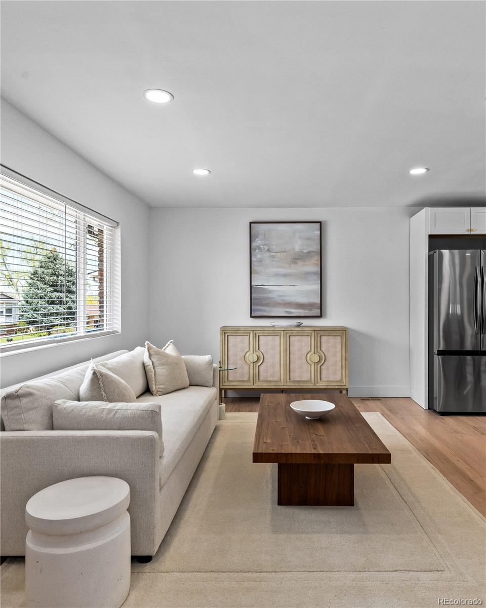 7096 W Fremont Place