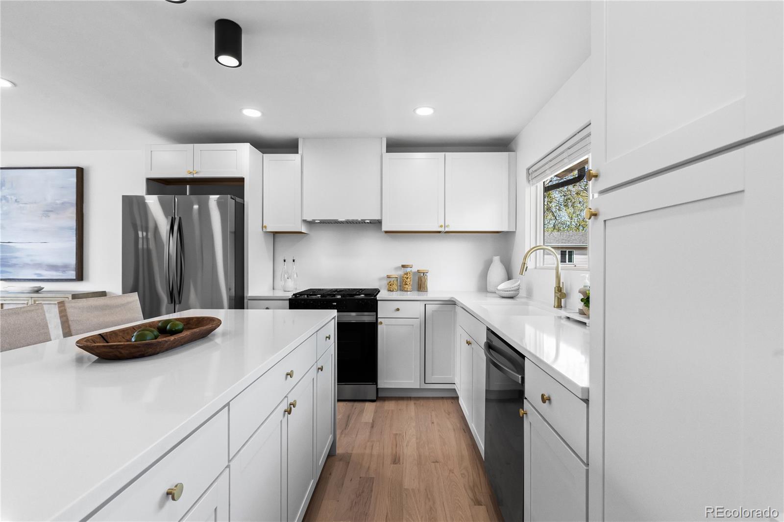 7096 W Fremont Place