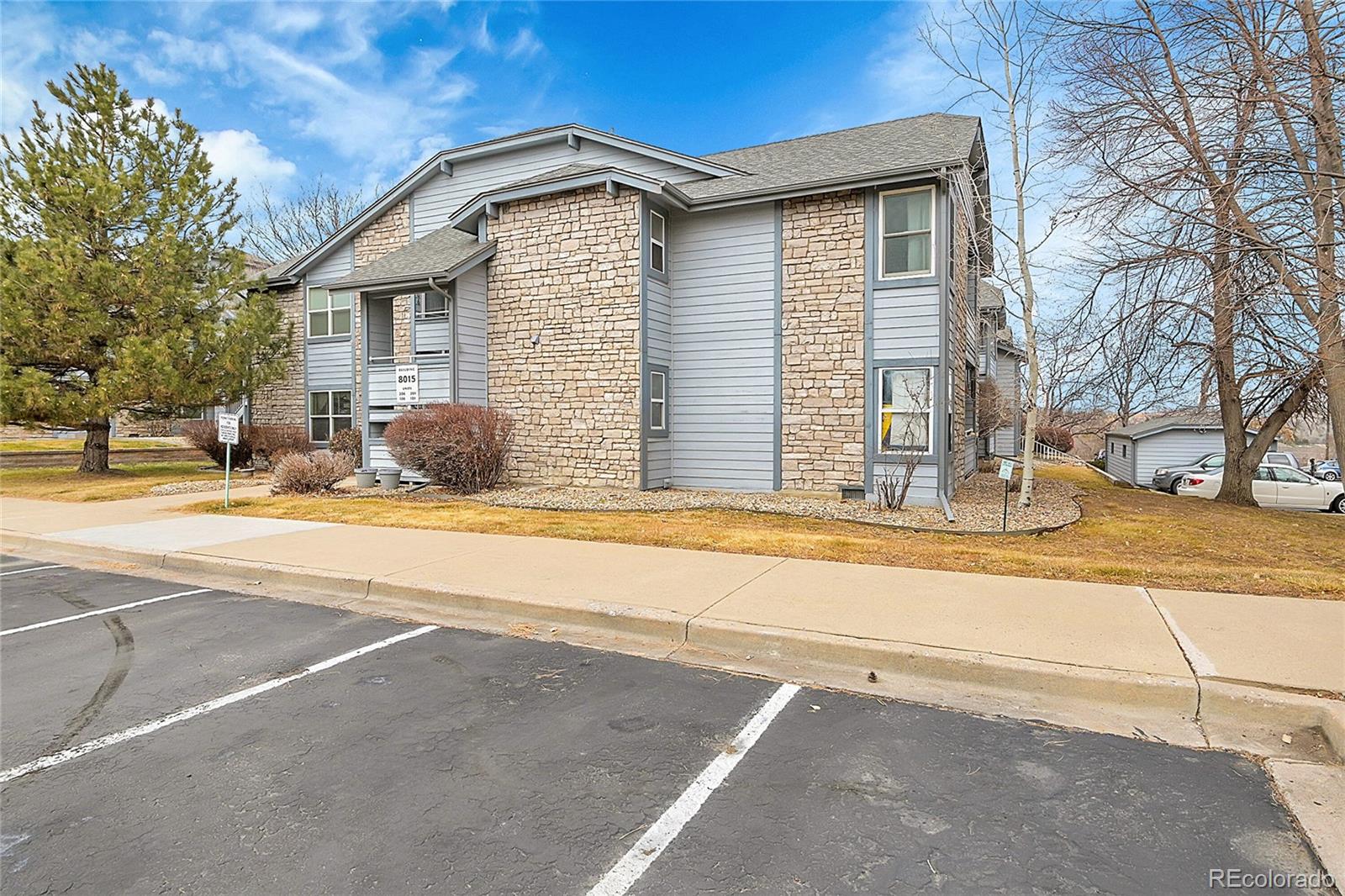 8015 W Eastman Place Unit: 106