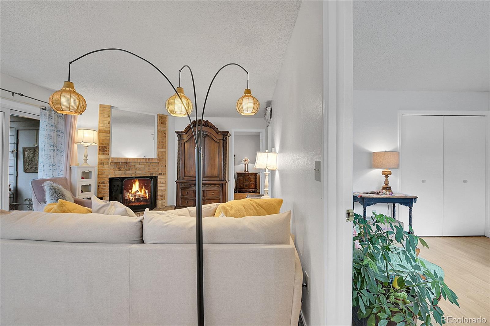 8015 W Eastman Place Unit: 106