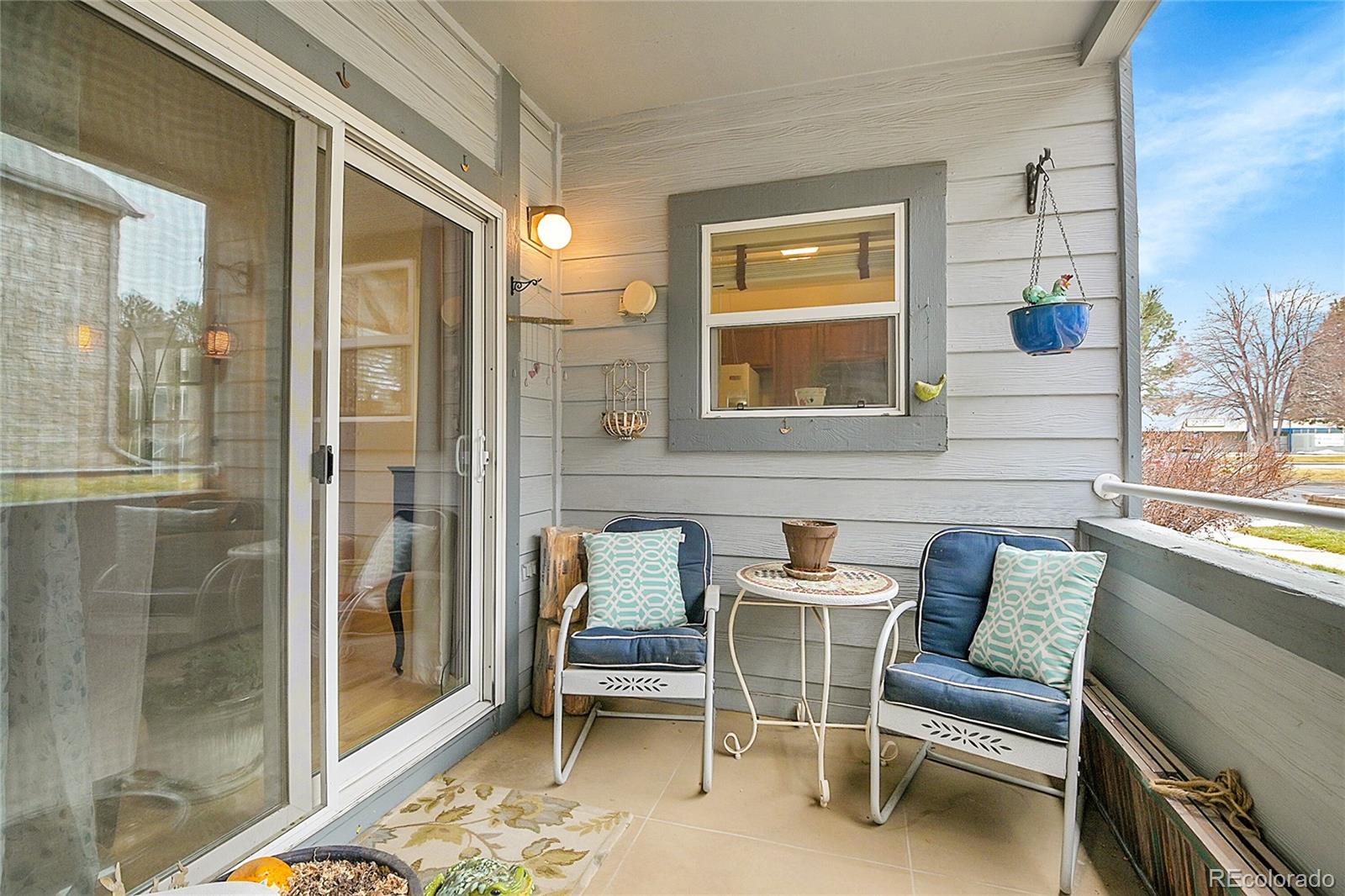 8015 W Eastman Place Unit: 106
