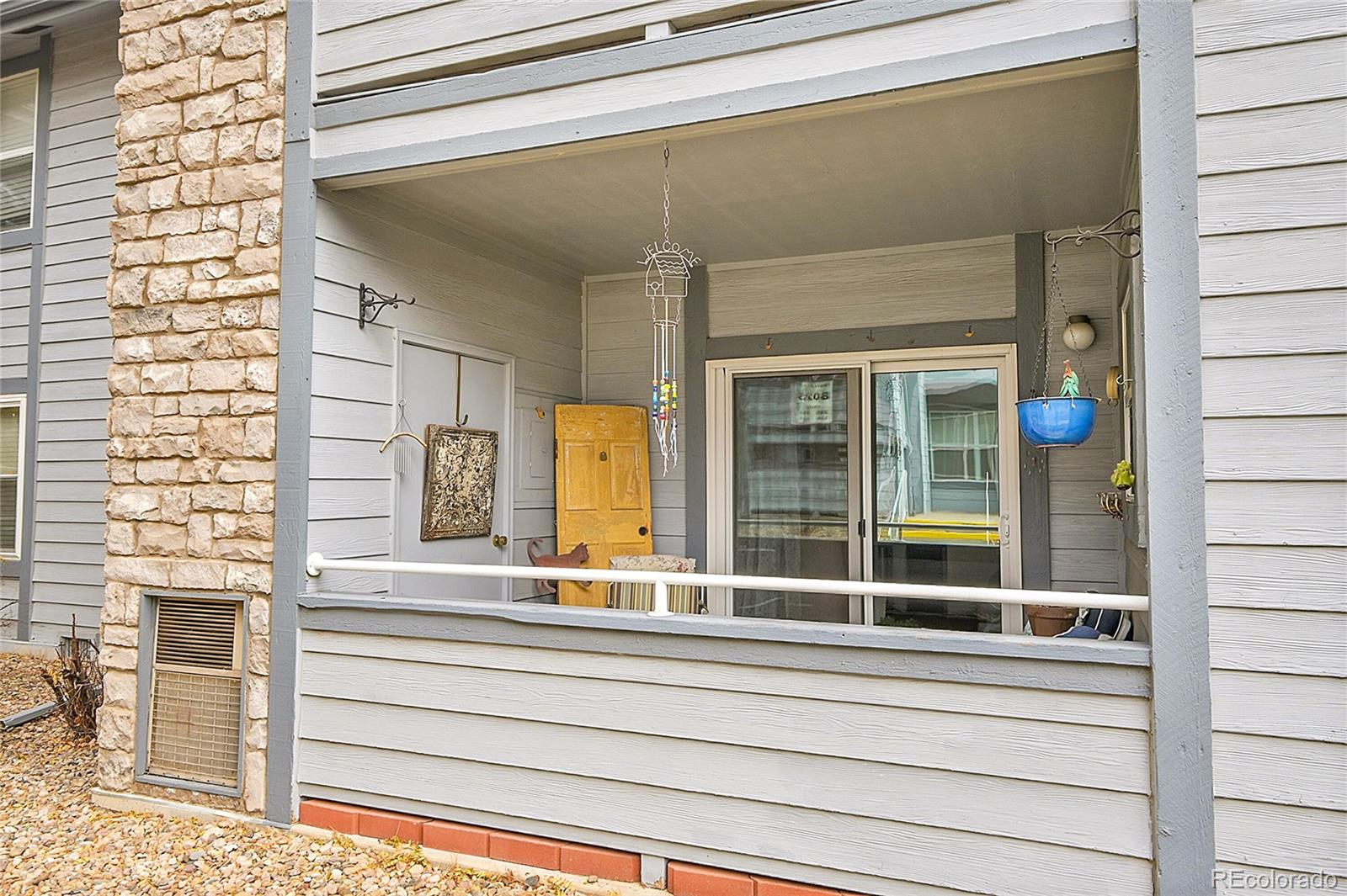 8015 W Eastman Place Unit: 106