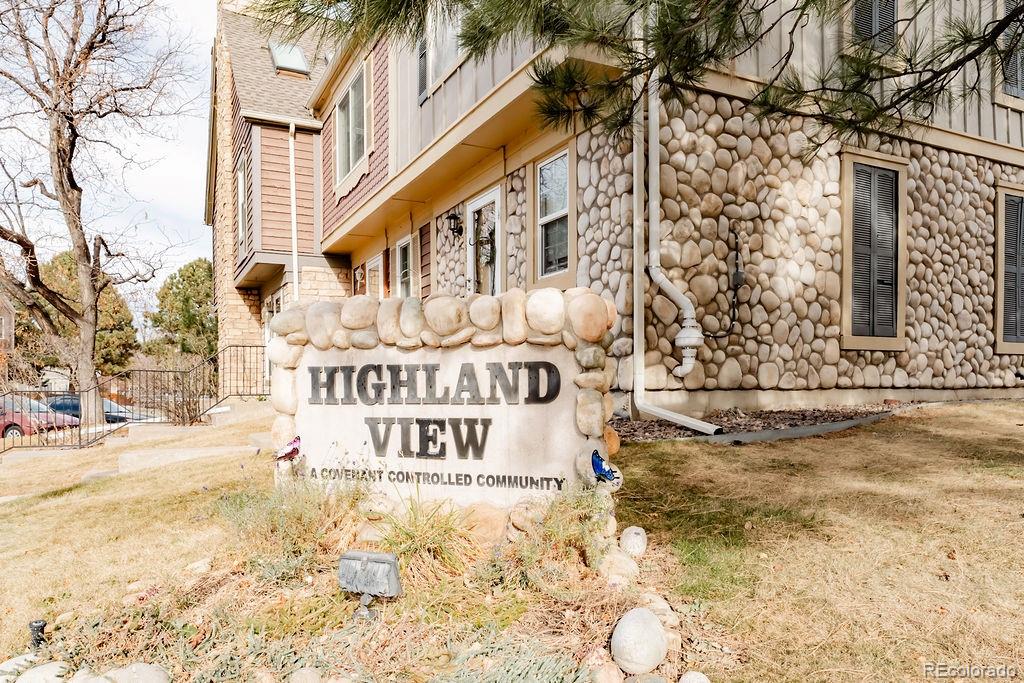 8030 S Columbine Court