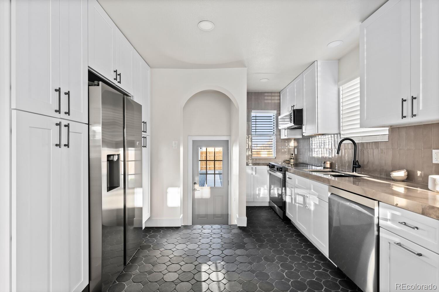 3250 N Clayton Street