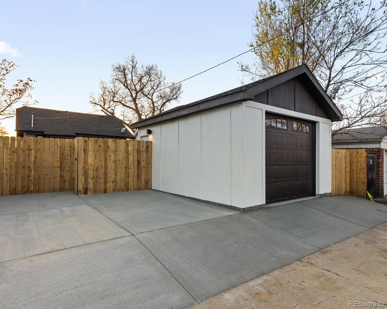 3250 N Clayton Street