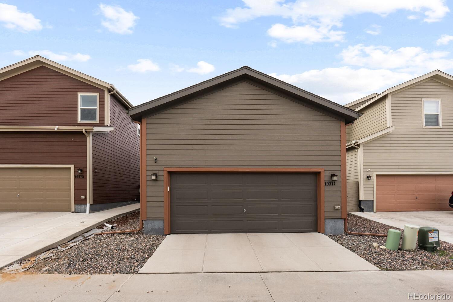 15711 Bolling Drive