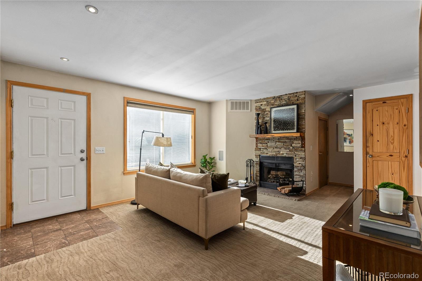 5250 S Huron Way Unit: 12-102