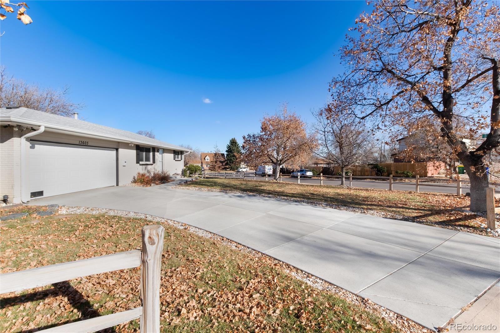 13603 E Dakota Place
