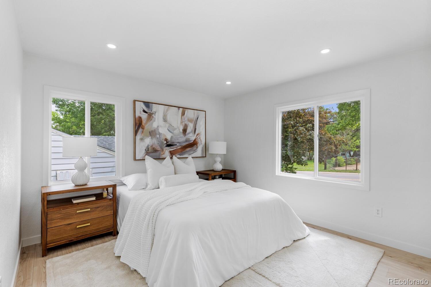 5999 S Windermere Street