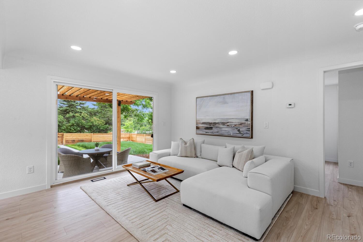 5999 S Windermere Street