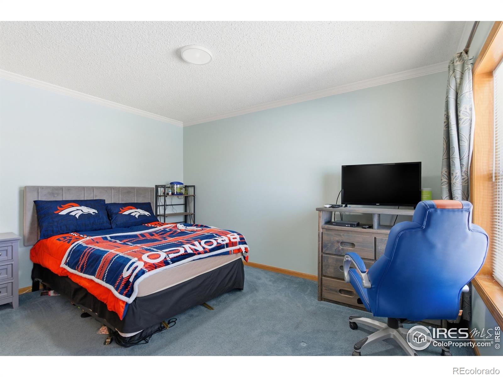 611 Elizabeth Avenue