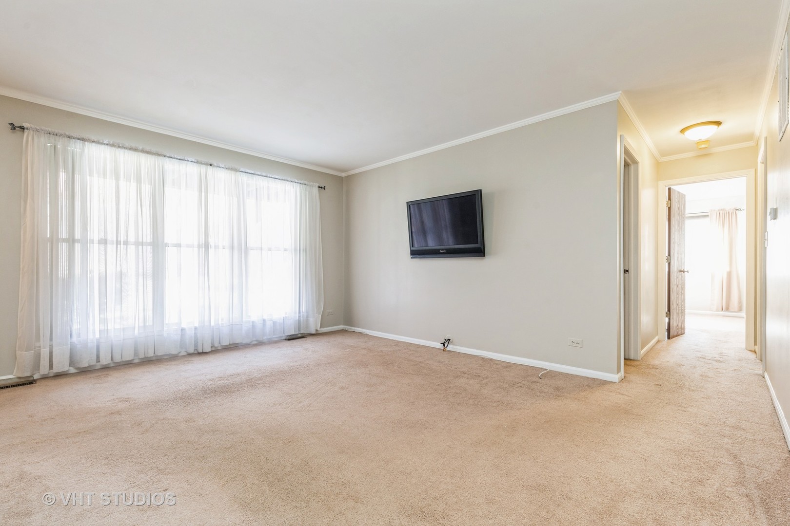 751 Sterling Court Unit: D1