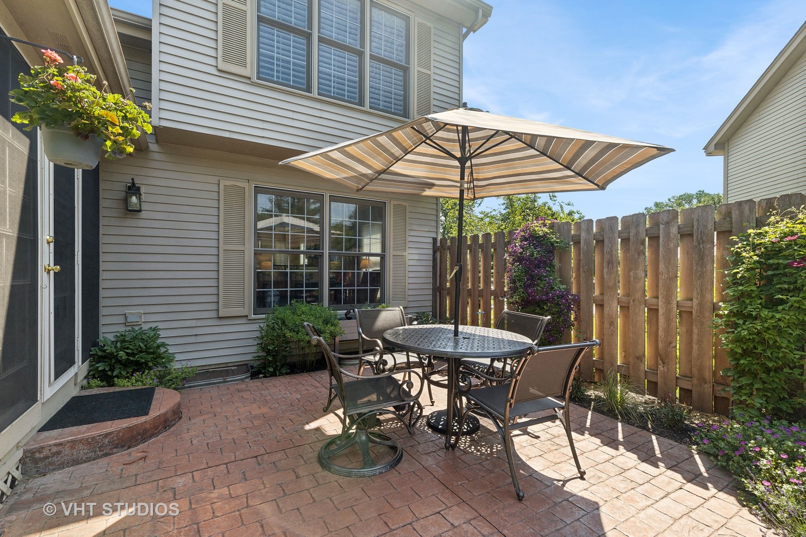 772 Woodmar Lane