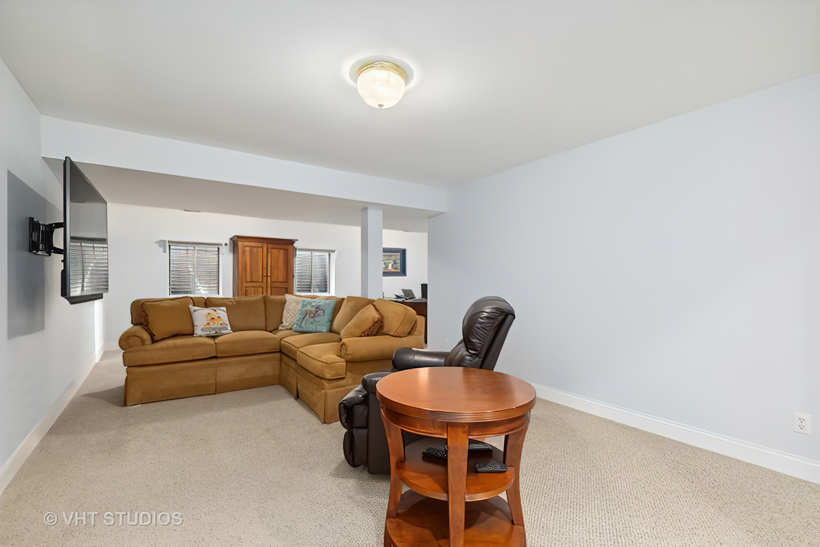 772 Woodmar Lane