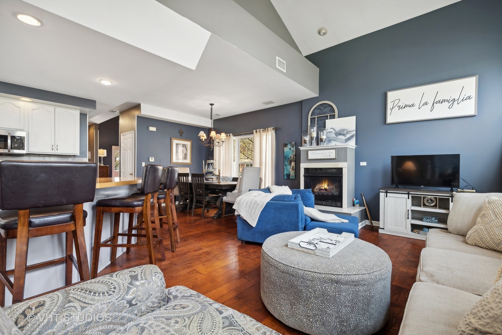 785 N Shore Drive