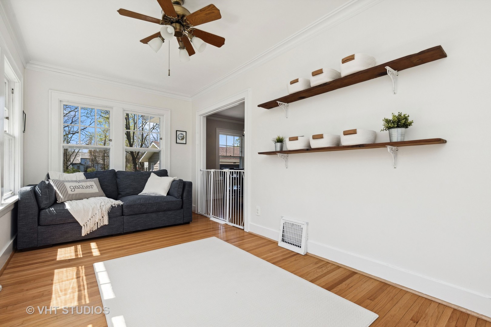 24 S Williams Street
