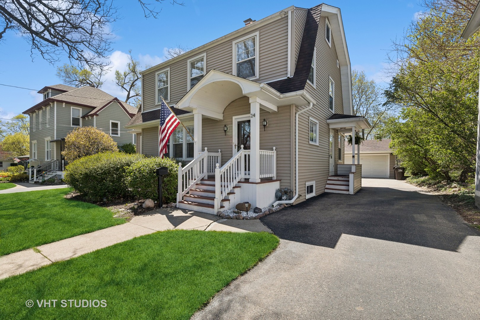 24 S Williams Street