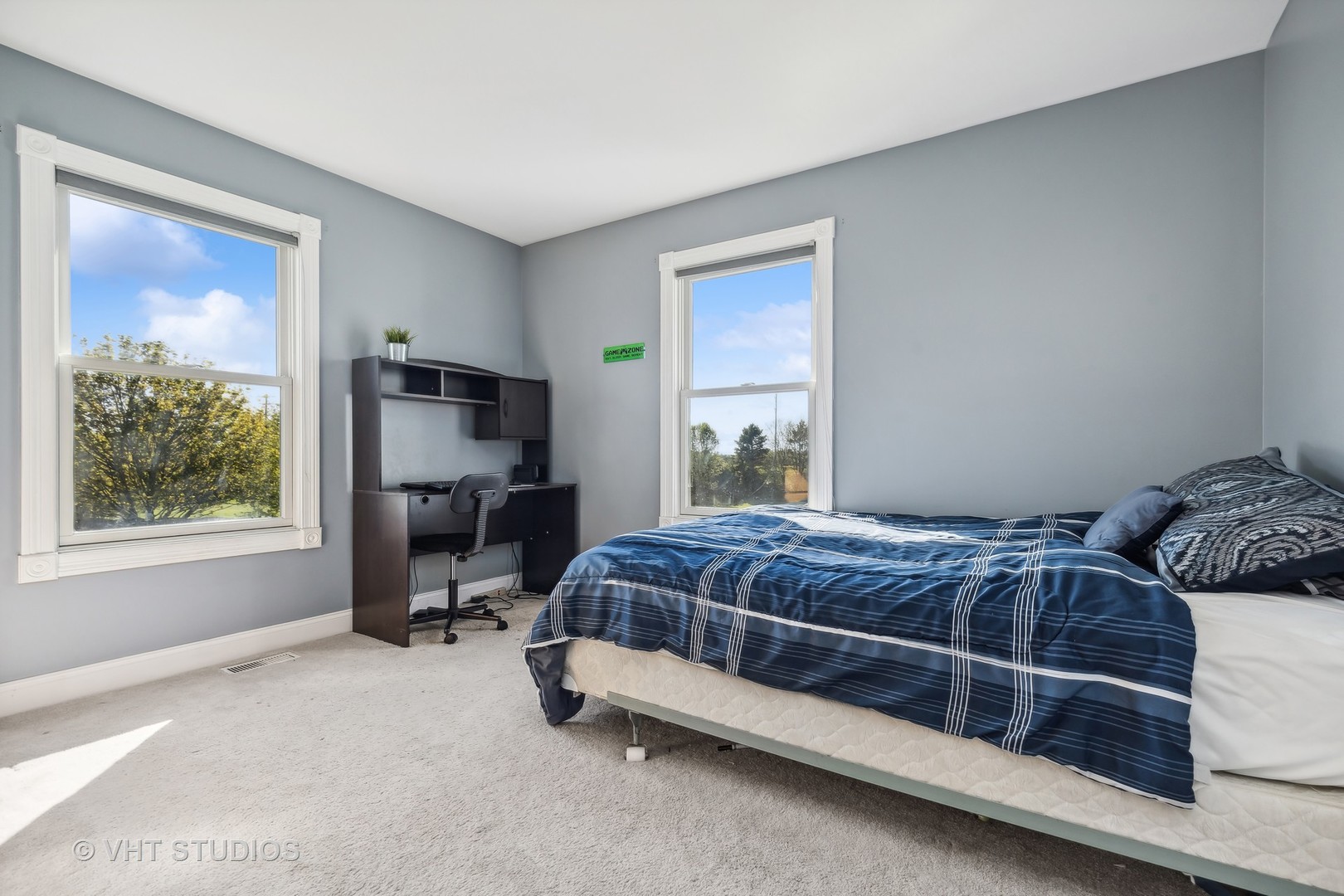 1707 Vivian Way Court