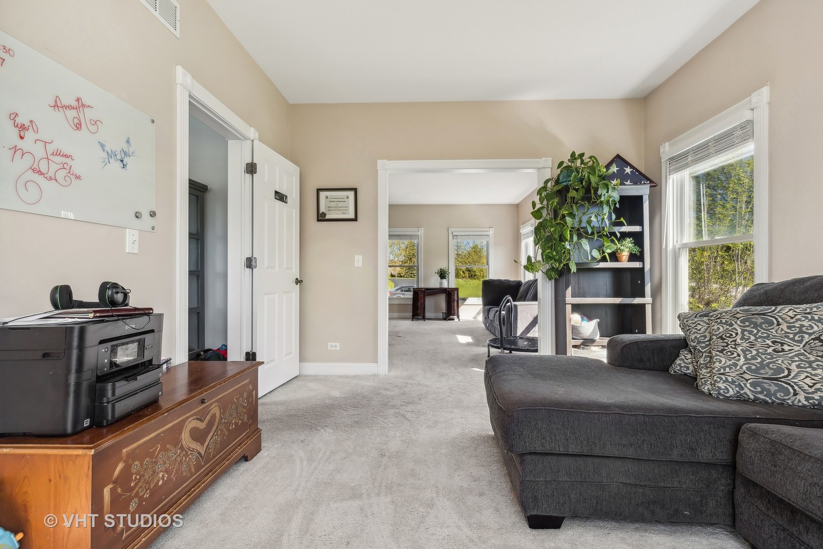 1707 Vivian Way Court