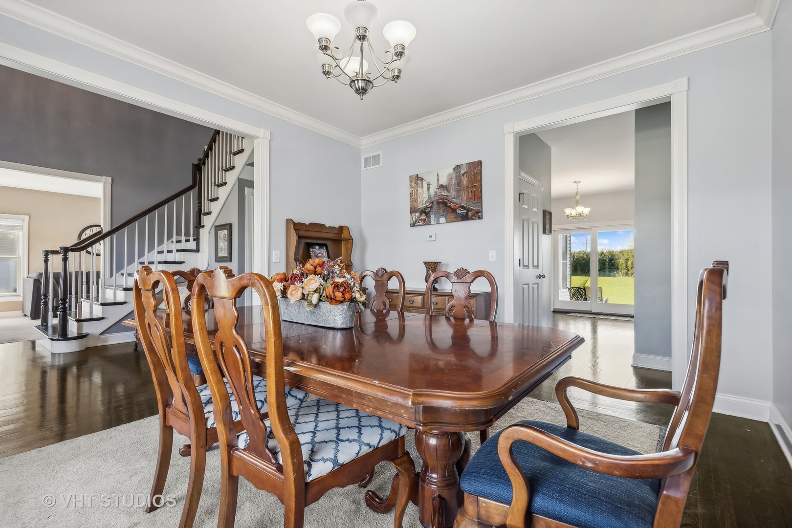 1707 Vivian Way Court