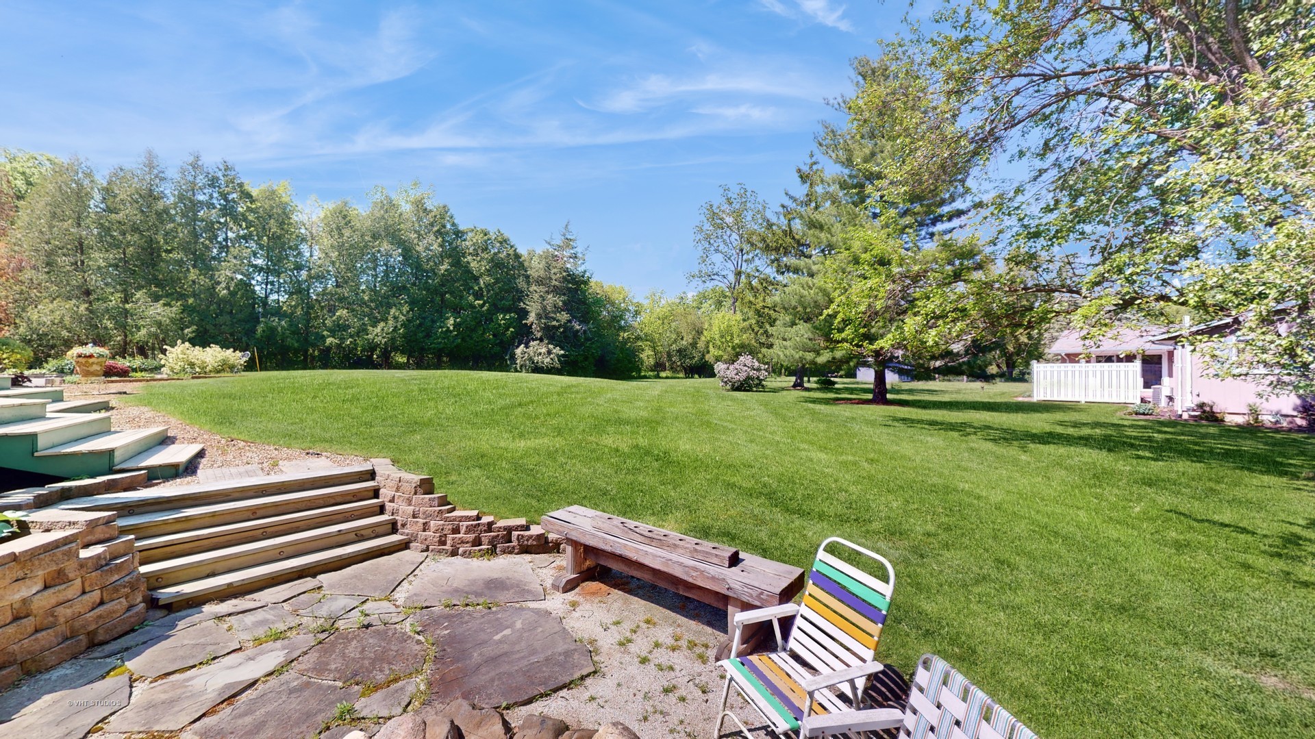 6011 Chestnut Court