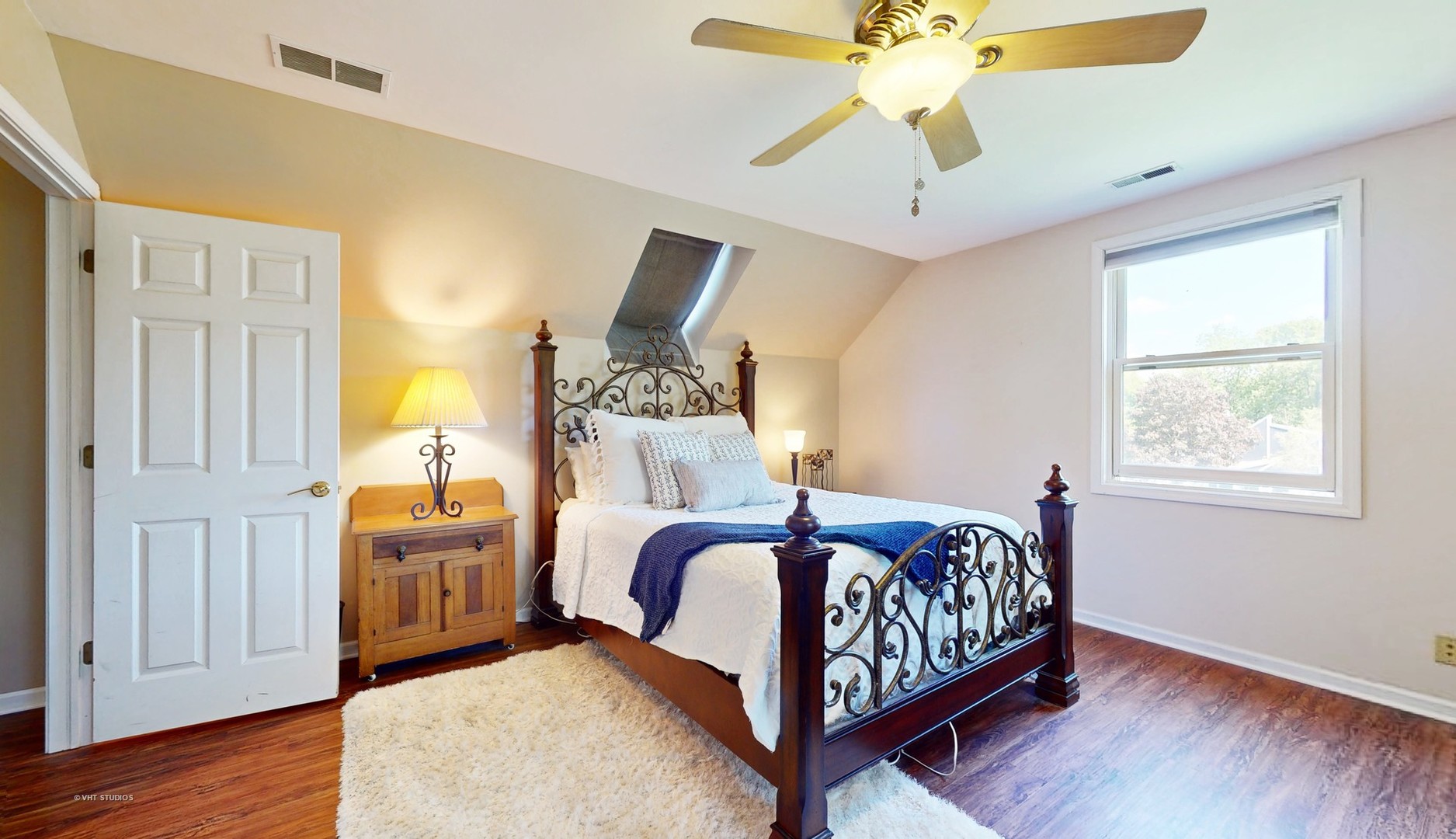 6011 Chestnut Court