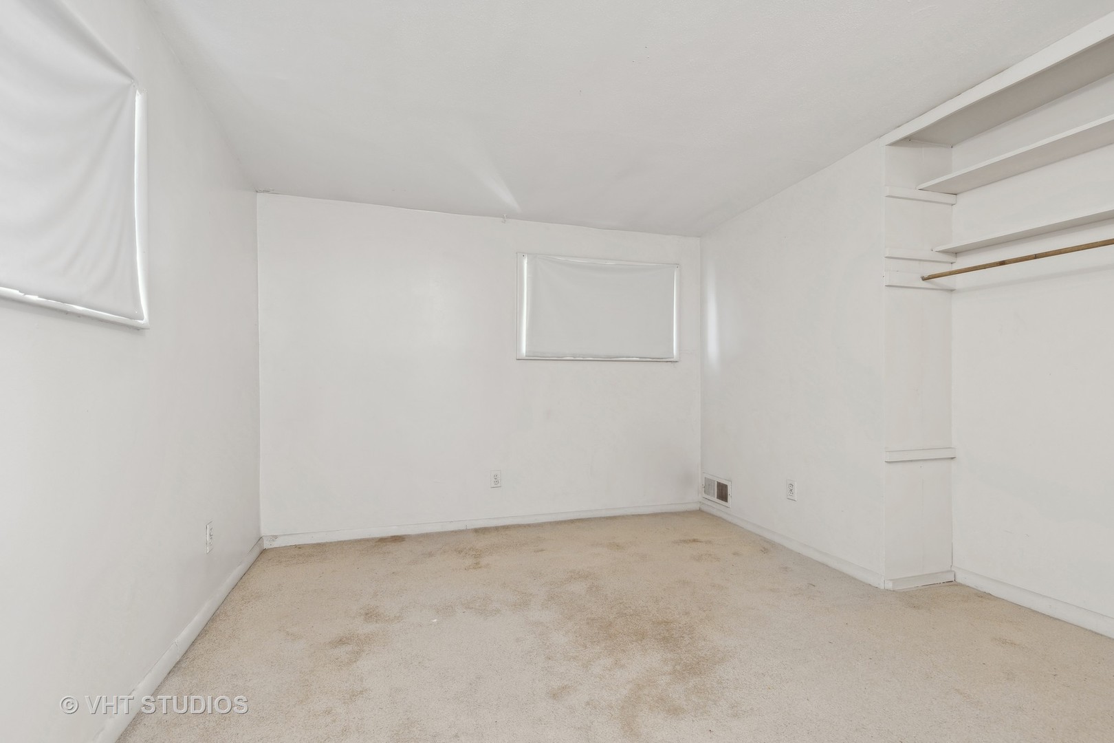 795 N Shore Drive