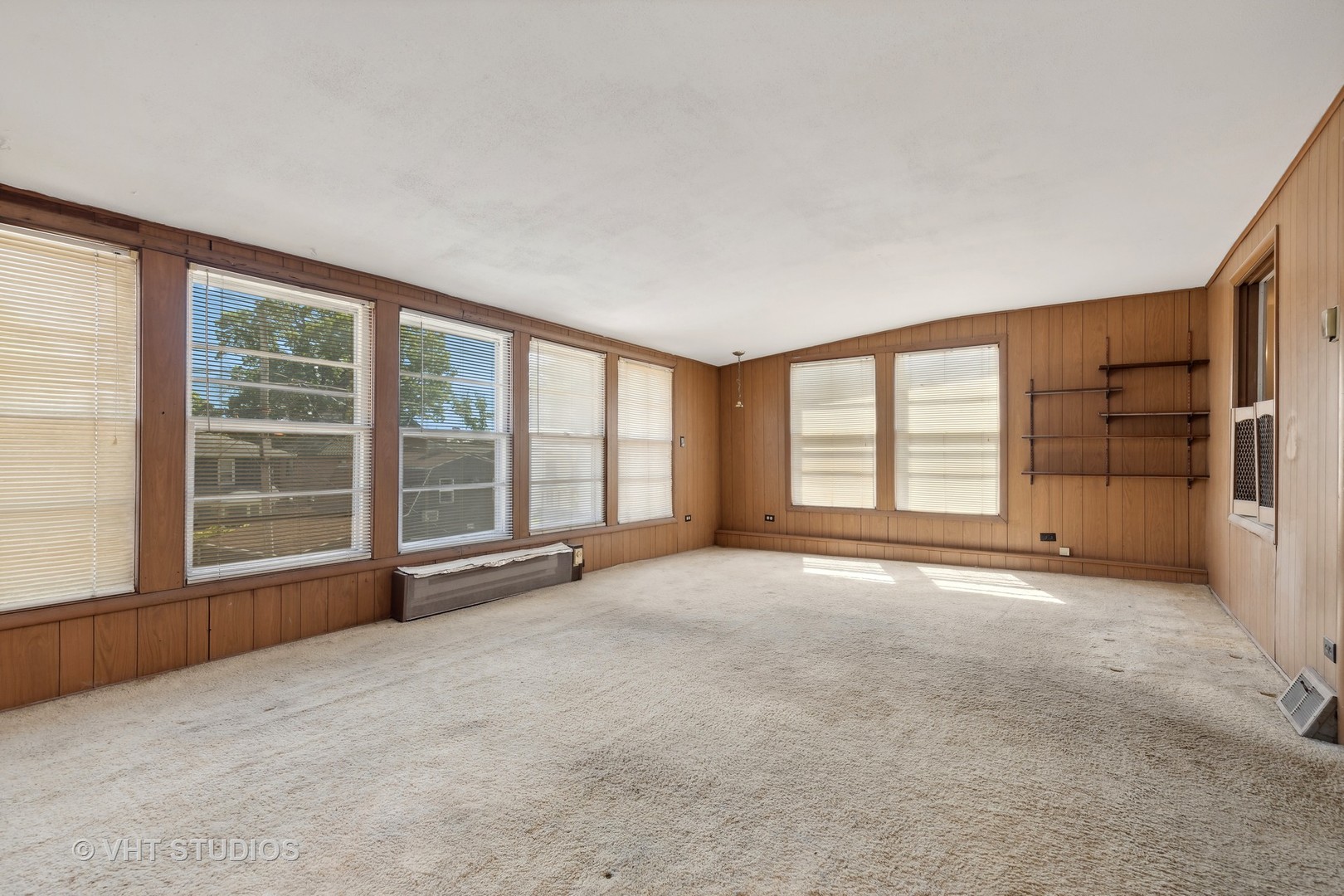 795 N Shore Drive