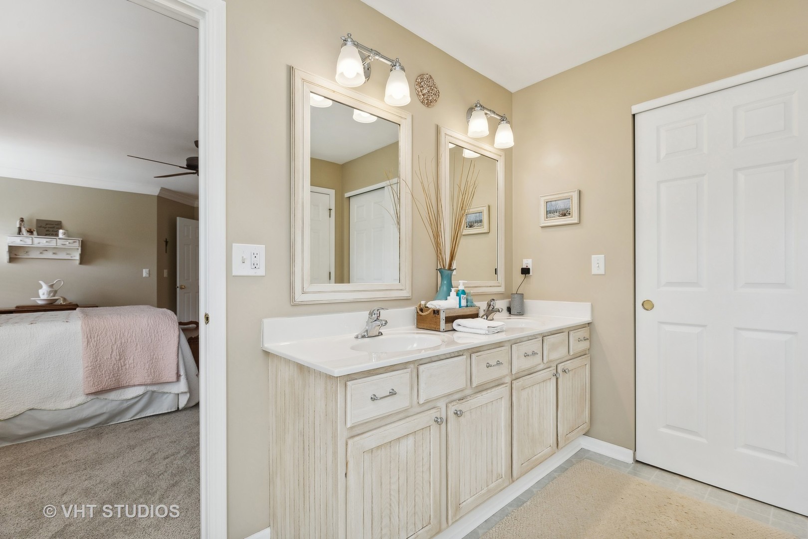 1120 Sandalwood Lane