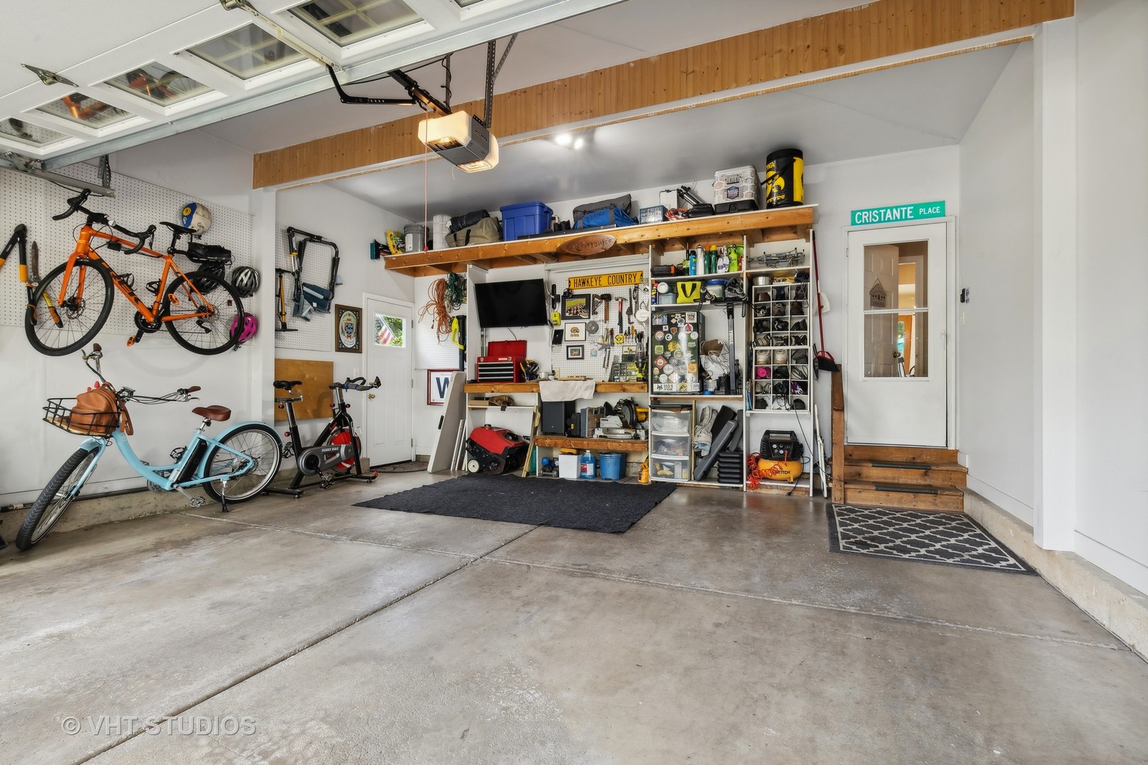 1120 Sandalwood Lane