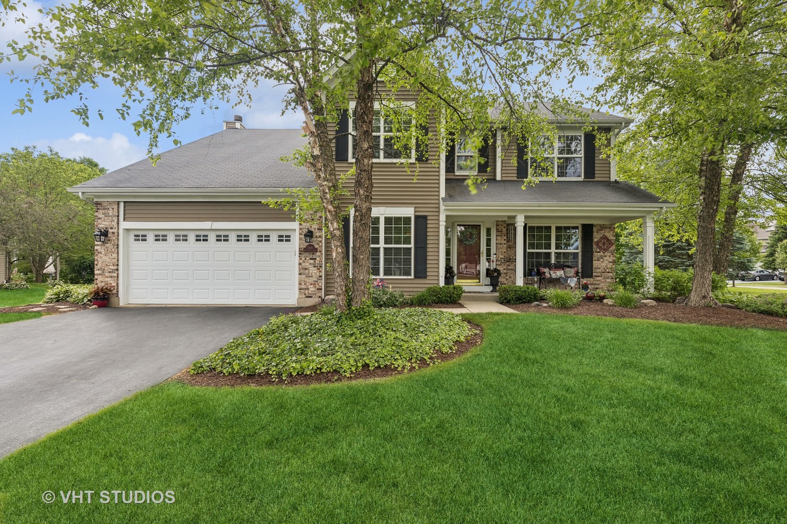 1120 Sandalwood Lane